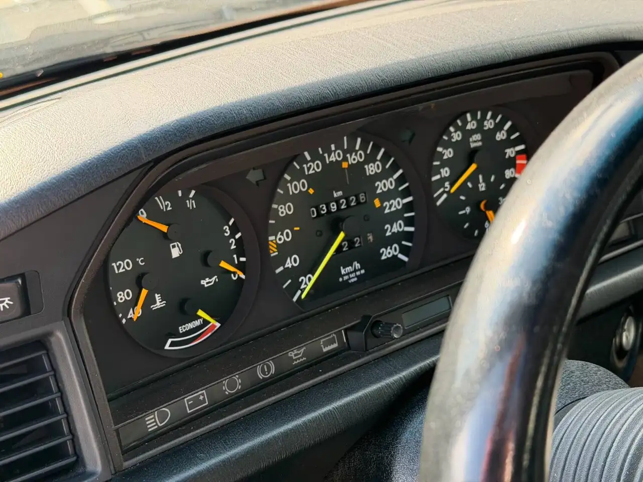 Mercedes-Benz 190 E 2.5 16V, foto 8