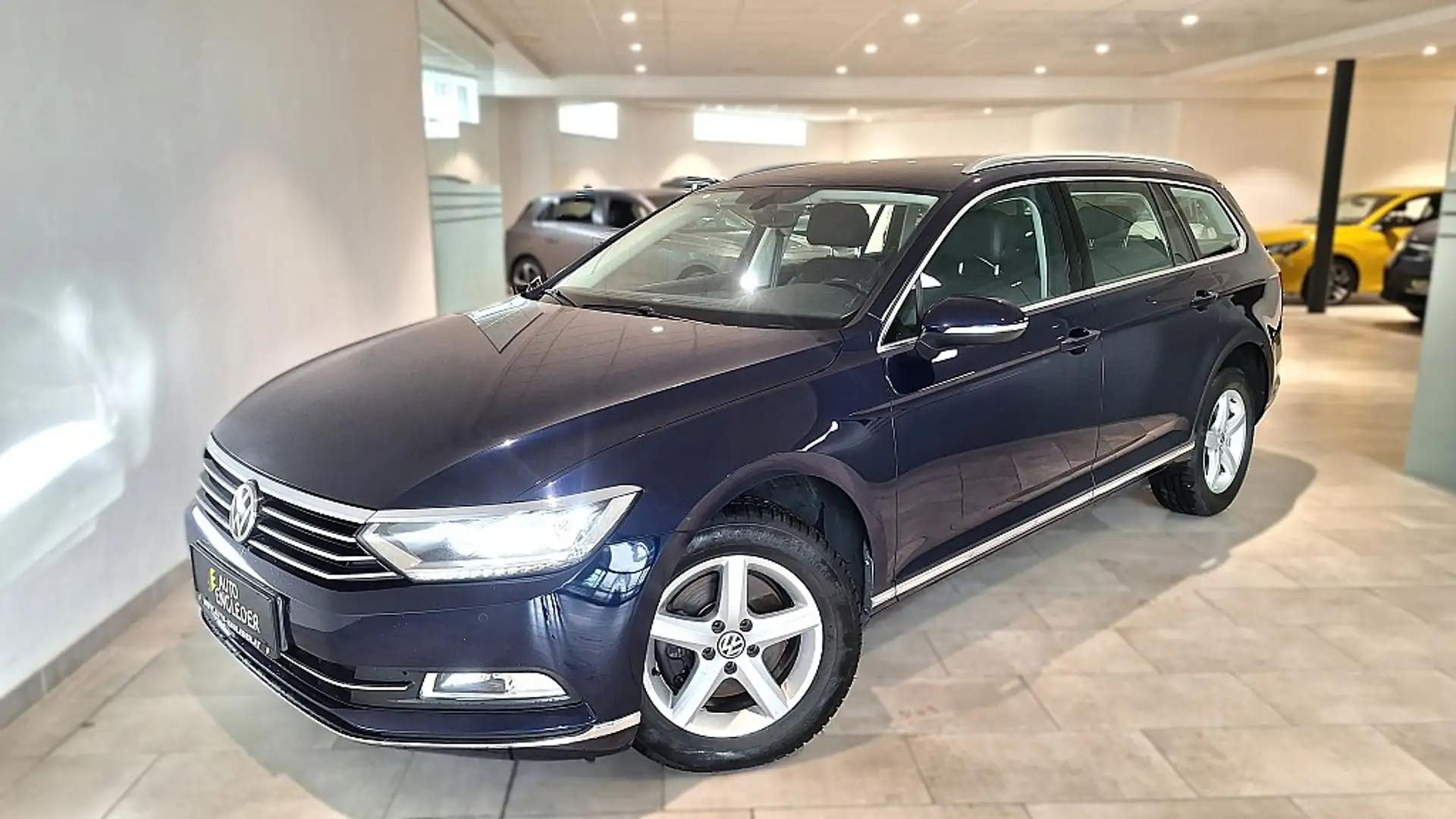 Volkswagen Passat Variant Highline 2,0 TDI SCR Azul - 1