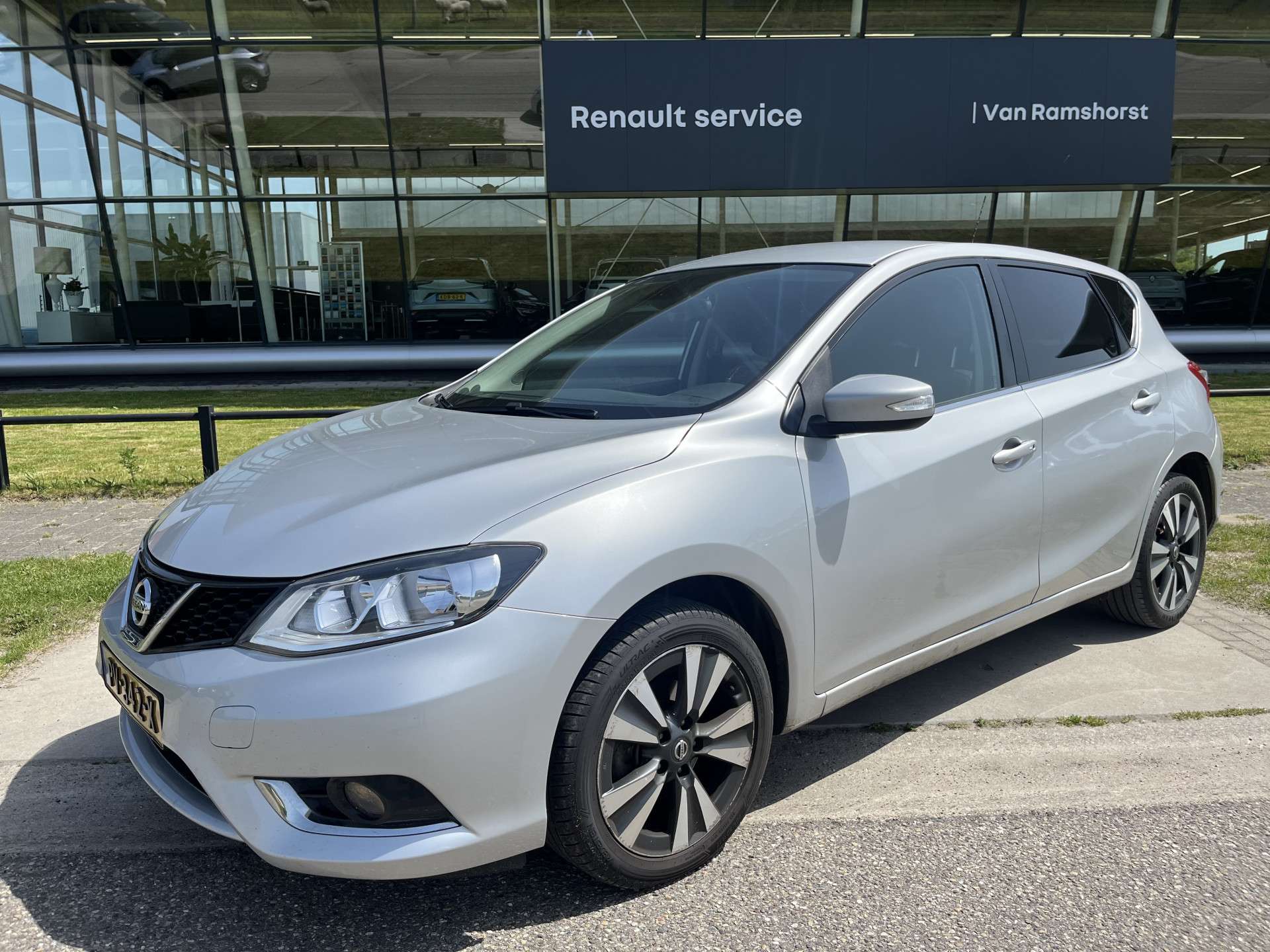 2017 Nissan Pulsar