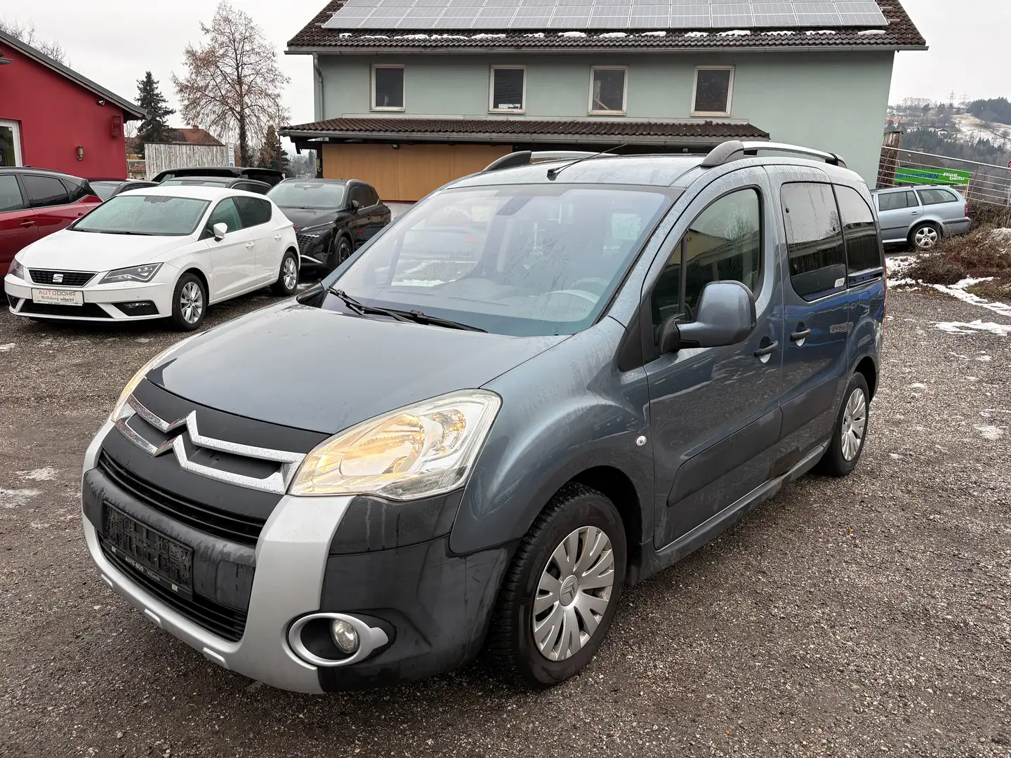 Citroen Berlingo Berlingo 1,6 HDi 110 XTR FAP XTR Grau - 1