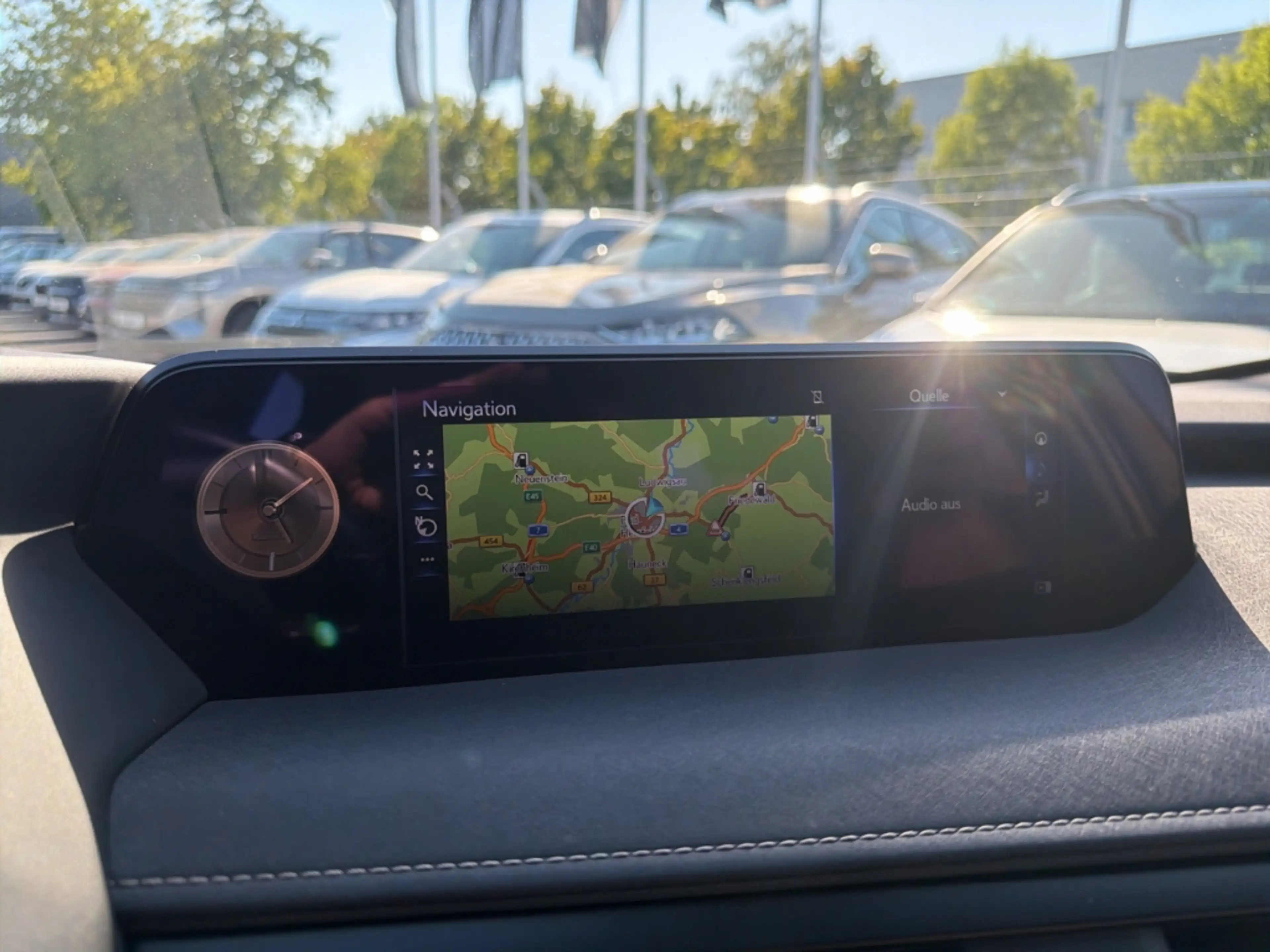Lexus UX 300e Luxury Head-Up Kamera Navi Leder Sitzklima — photo 13