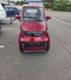 Nelio Microcar / 1300 km / Technisch optisch gu/