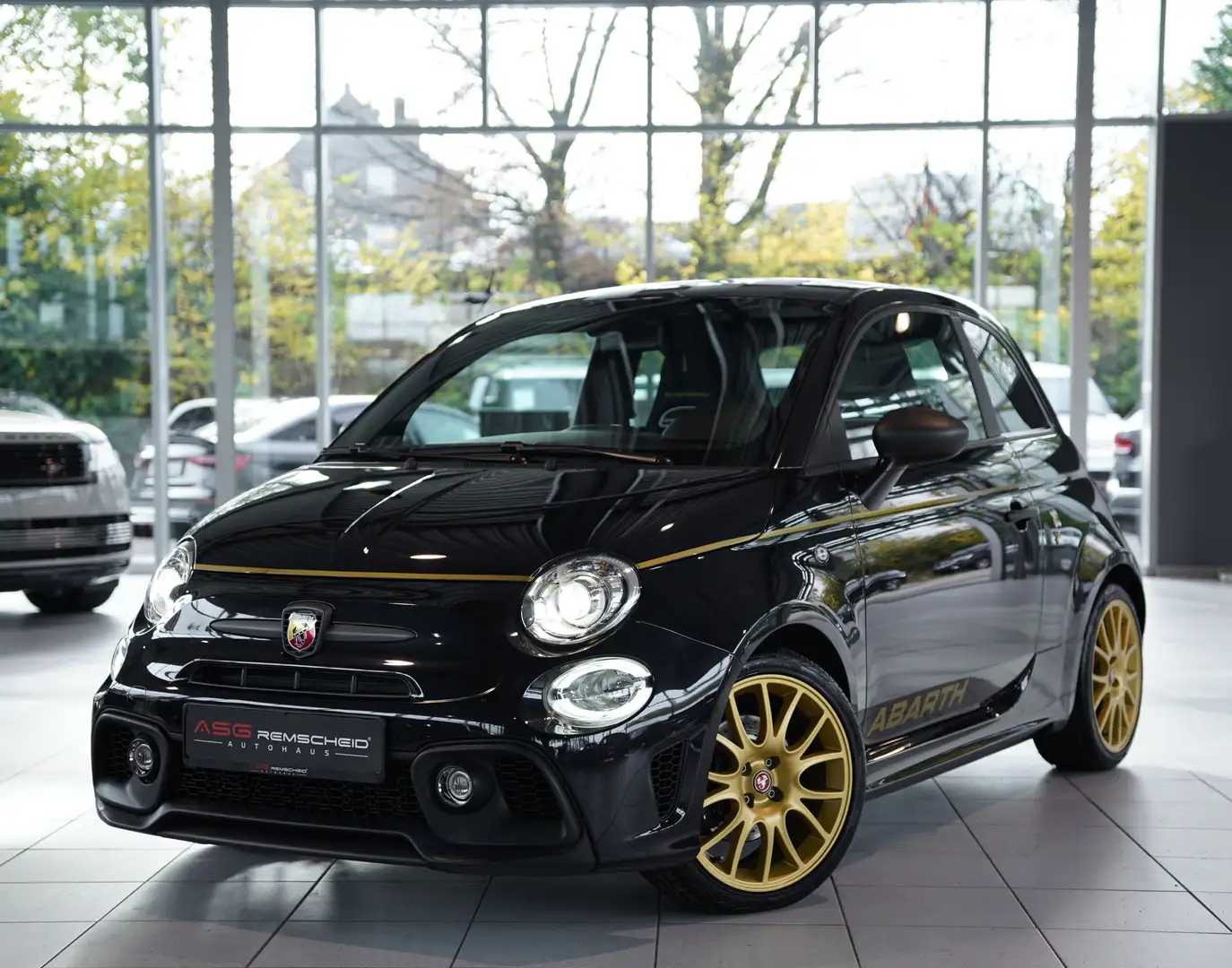 Abarth 595 Scorpioneoro 1 of 2000 *2.H *Beats *Sport-P Negro - 1