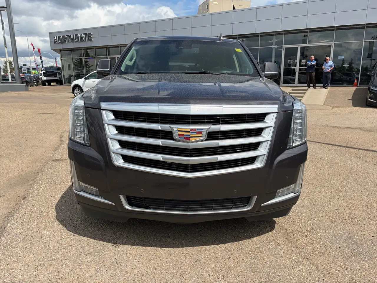 Cadillac Escalade снимка Cadillac Escalade