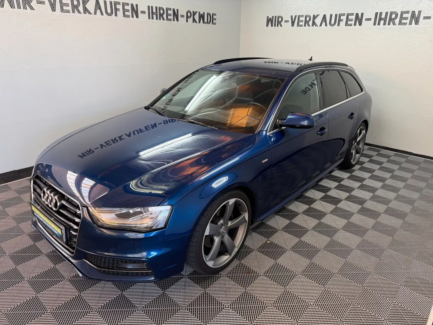 Audi A4 Avant S line Sportpaket plus ROTOR Felgen ACC Blau - 2