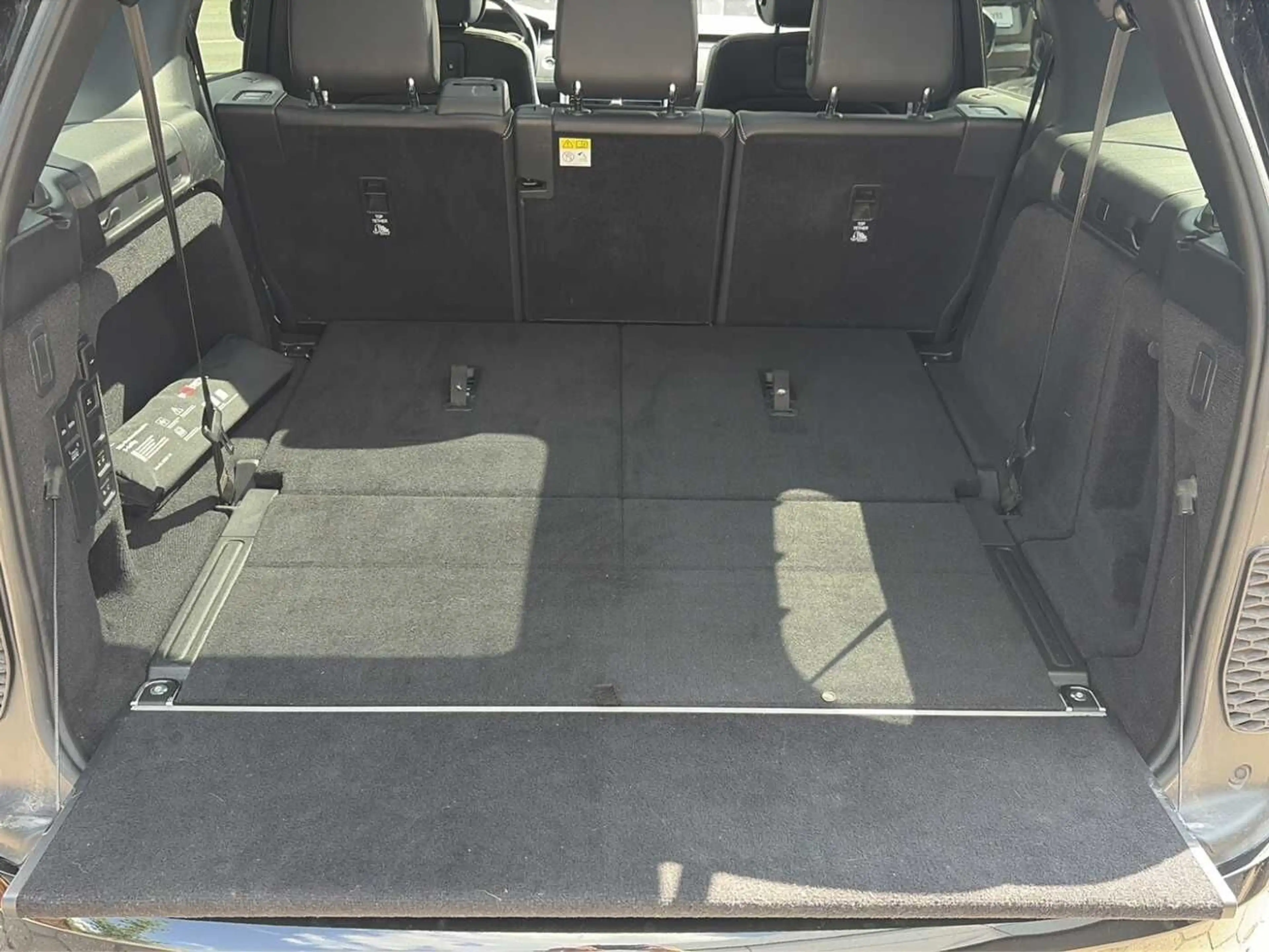 Land Rover Discovery D300 R-Dyn. HSE AHK|Pano — photo 7