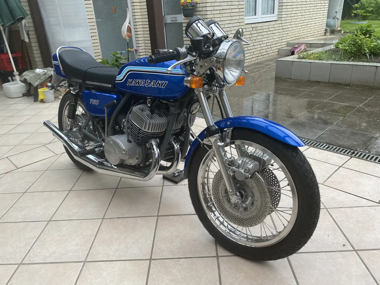 Kawasaki 750 H2 Mach 4 Blue - 1
