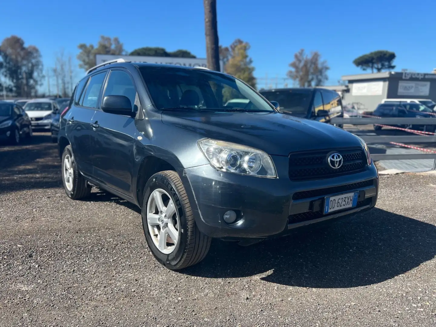 Toyota RAV 4 RAV4 2.2 D-4D 136 CV Sol Gris - 2
