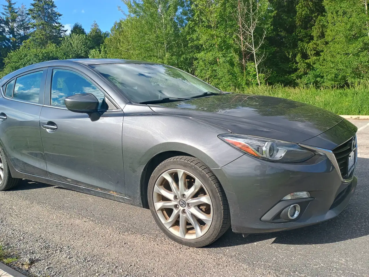 Mazda 3 снимка Mazda 3