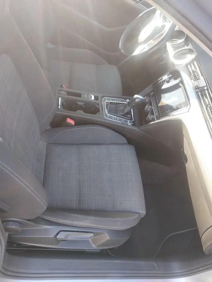 Volkswagen Passat 2.0i GL, foto 6