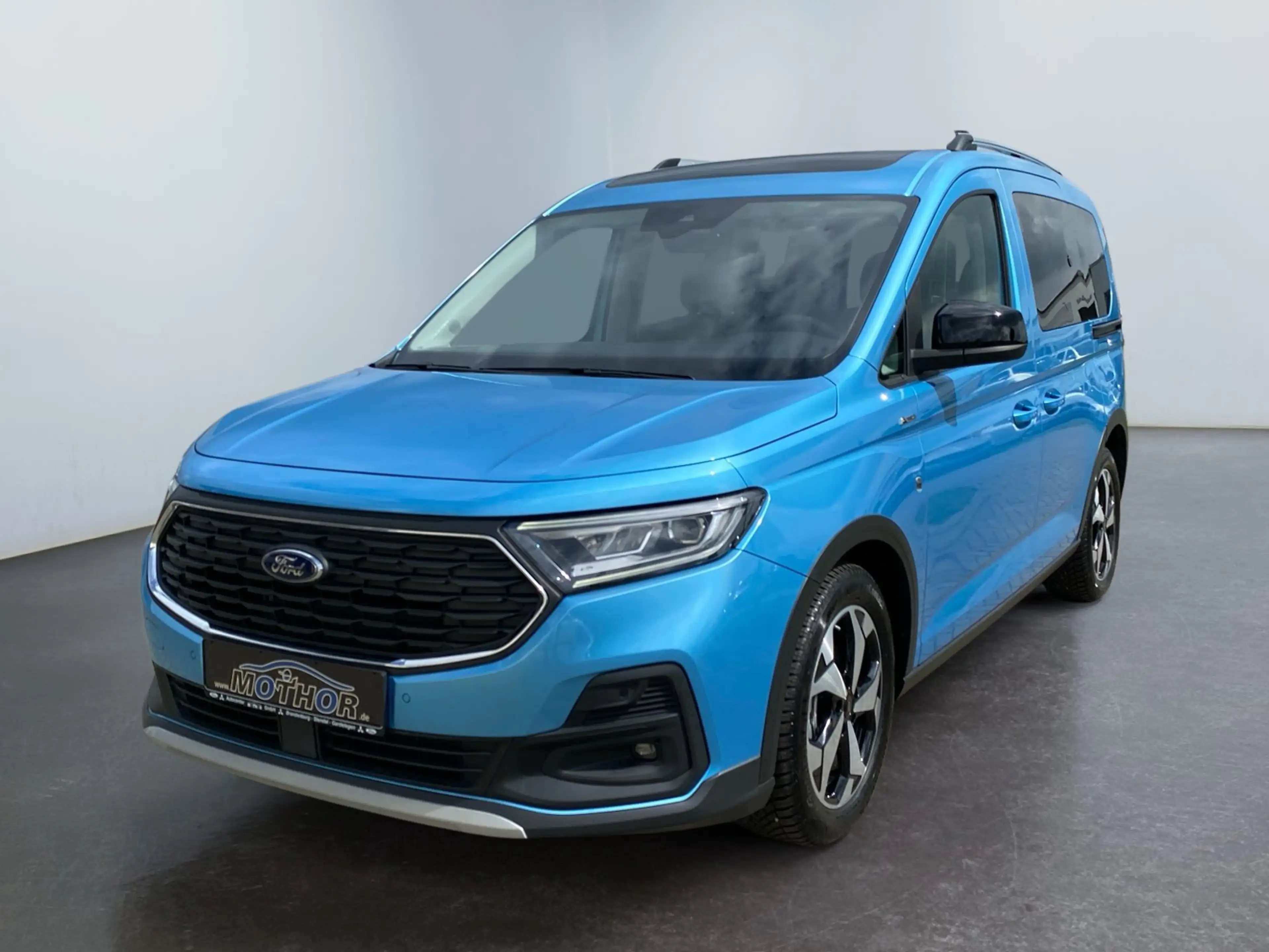 Ford Tourneo Connect Active 2.0 ACC+PDC+KAM+NAVI — photo 2