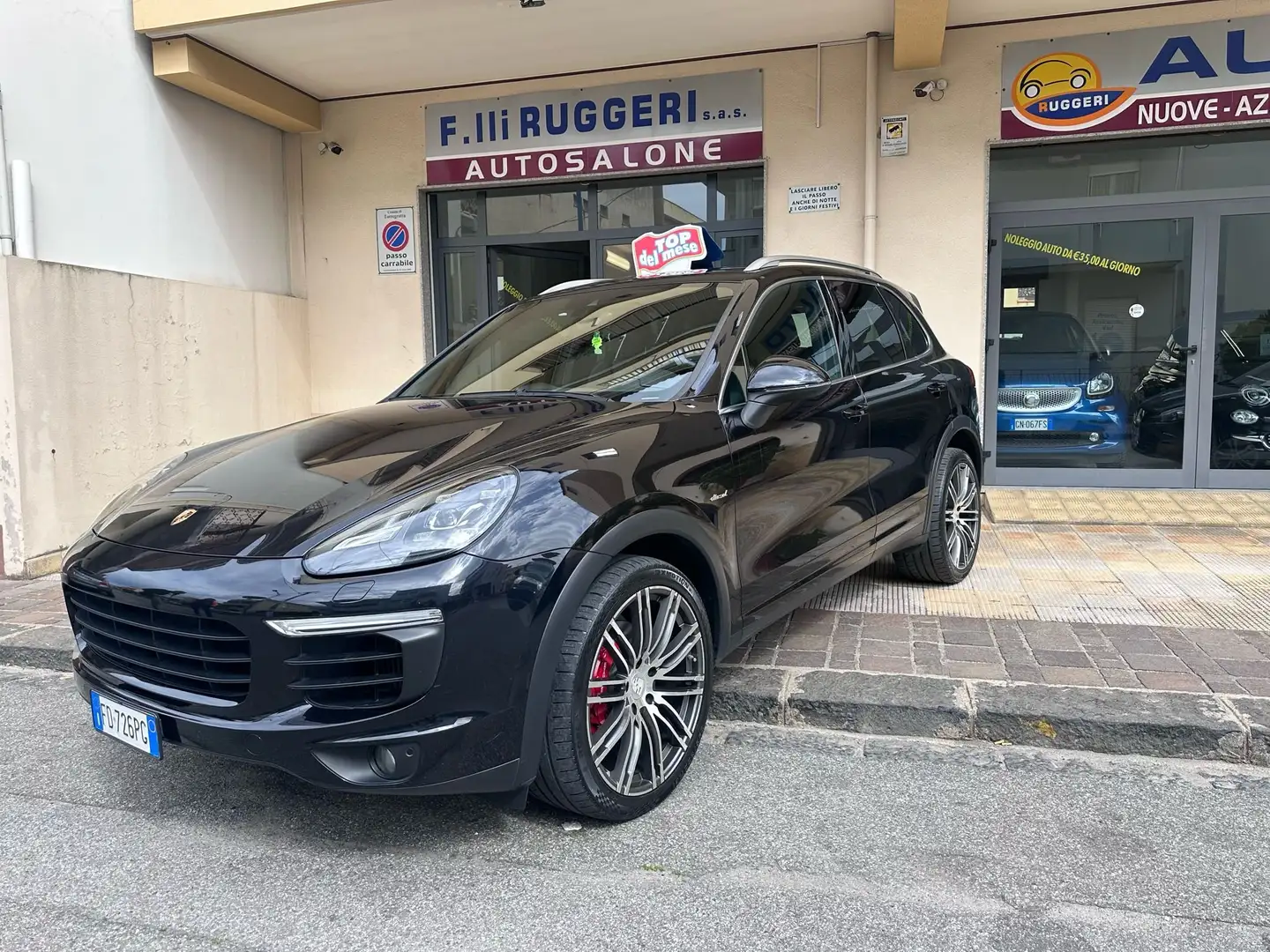 Porsche Cayenne Cayenne 3.0DIESEL FULL OPTIONAL KM CERT. PORSCHE Negro - 1