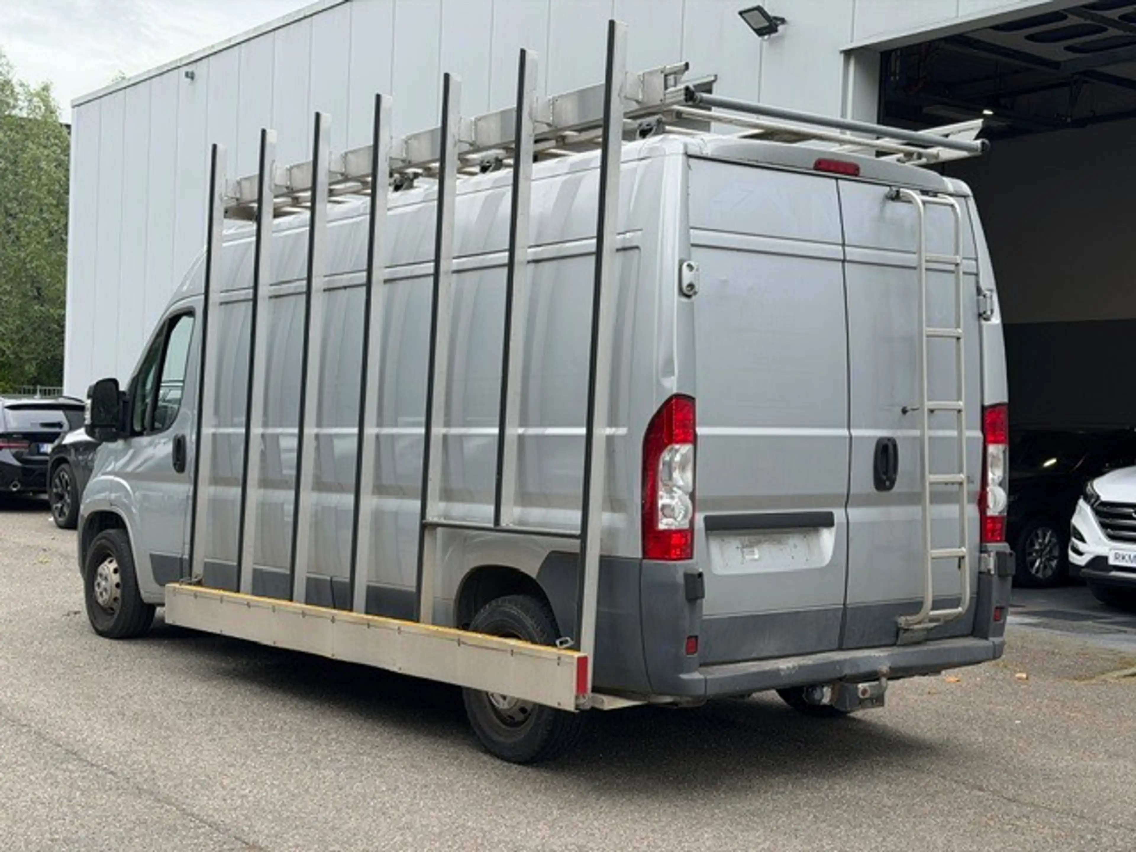 Peugeot Boxer 2.2 HDi L2H2 Pro — photo 6
