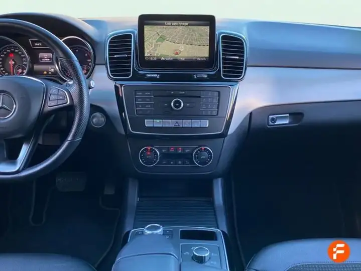 Mercedes-Benz GLE 2017, foto 25