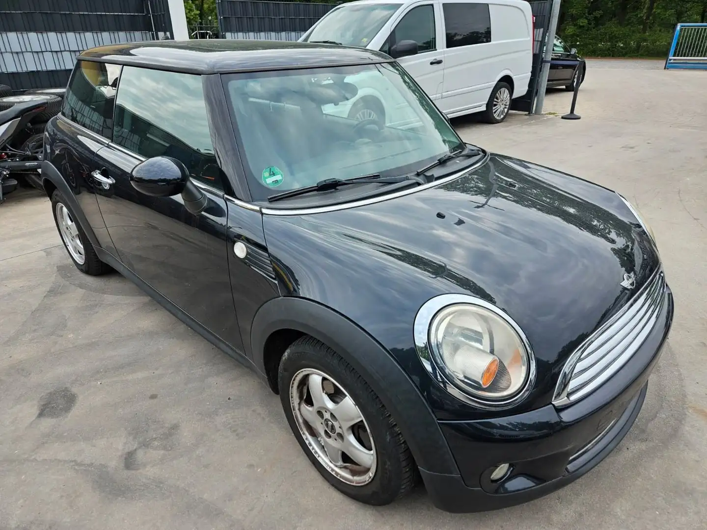 MINI Cooper Mini Cooper Schwarz - 1
