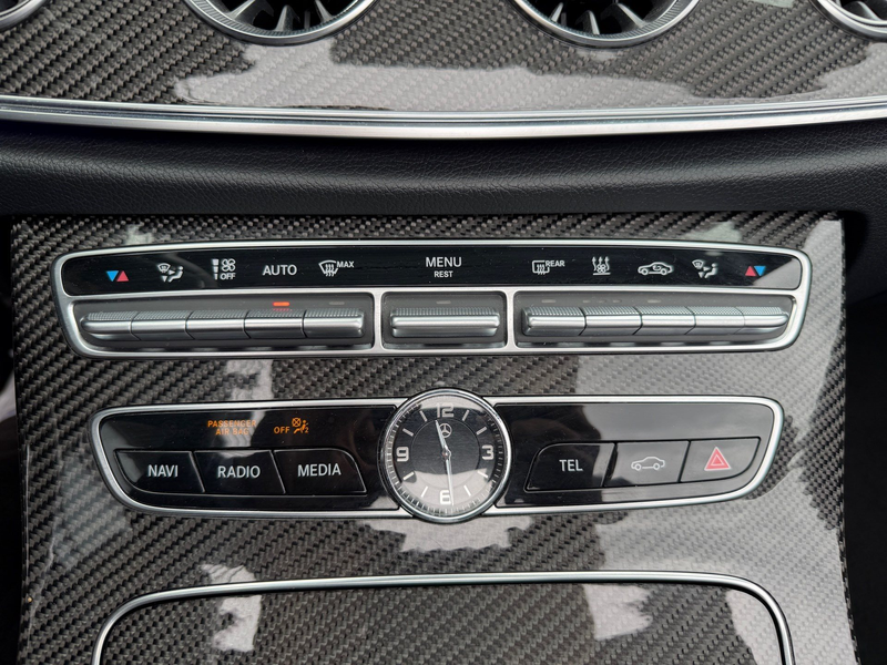 Mercedes-Benz E 53 AMG 4Matic+ Burmester NightPak StHzg Distronic — photo 26