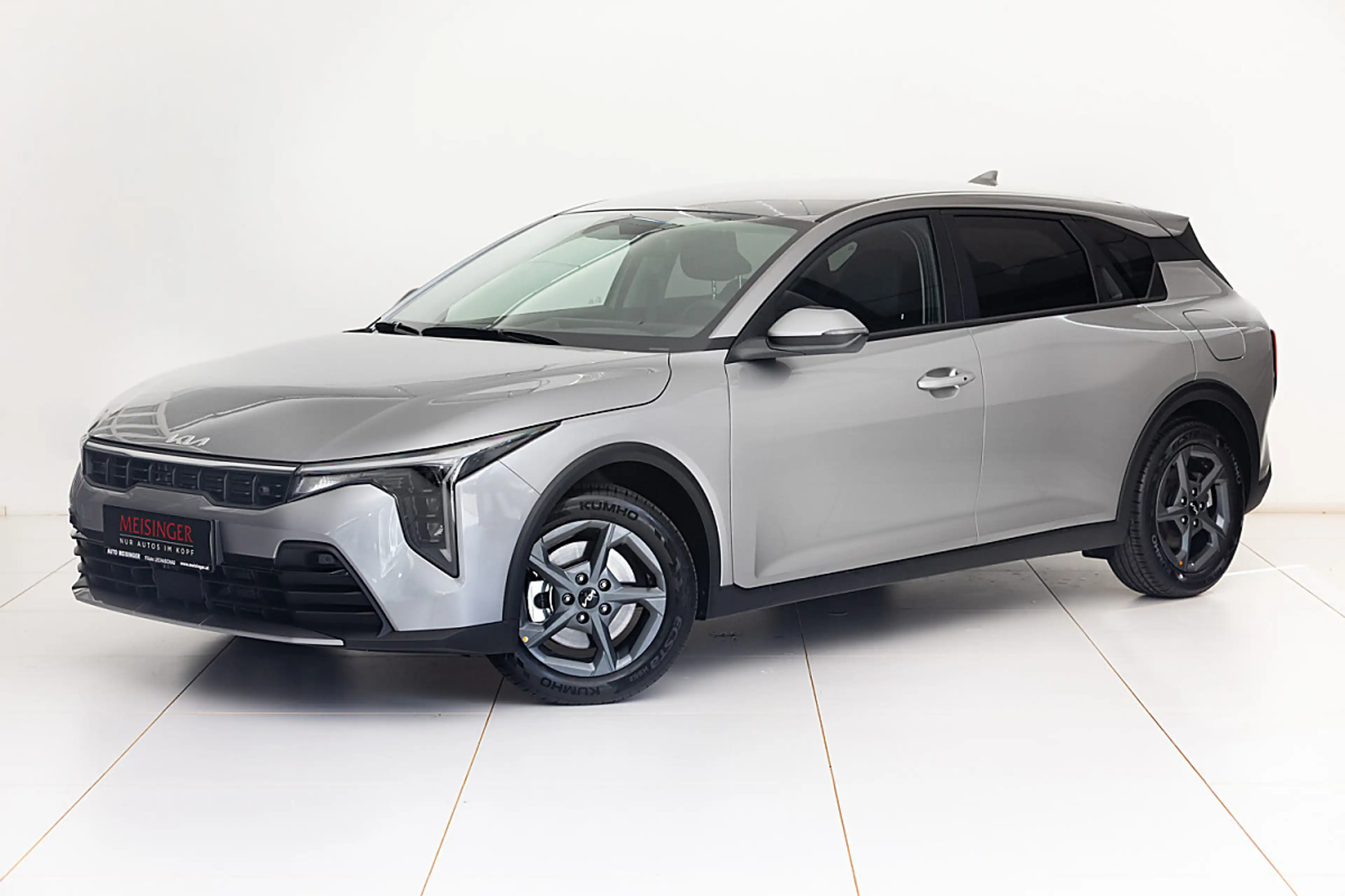 Kia K4 1,0 TGDI 48V Silber