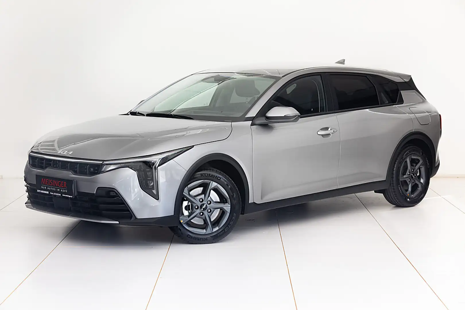 Kia K4 1,0 TGDI 48V Silber Grau - 1