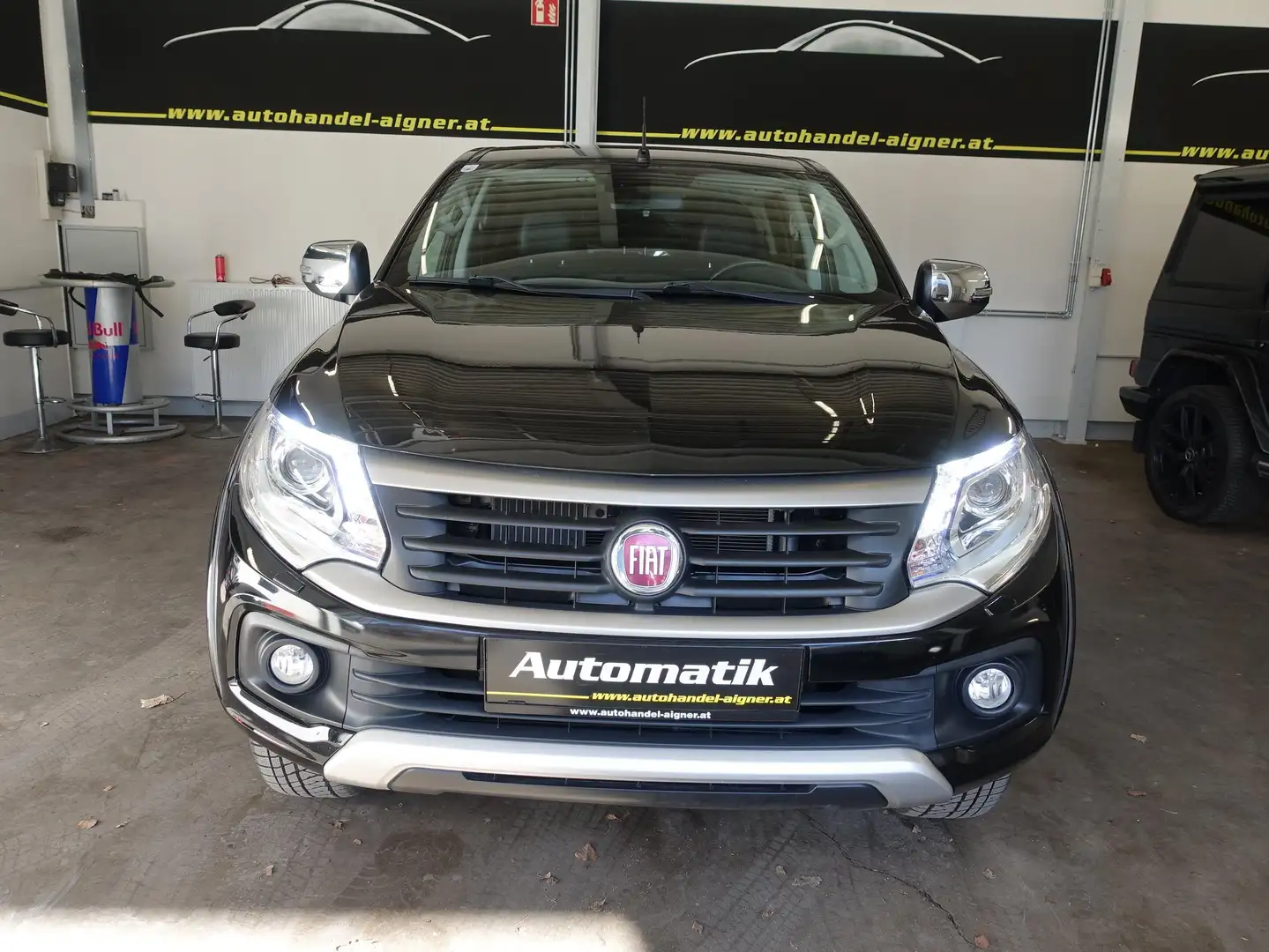 Fiat Fullback Double Cab 4x4 LX Basis Automatik Schwarz - 2