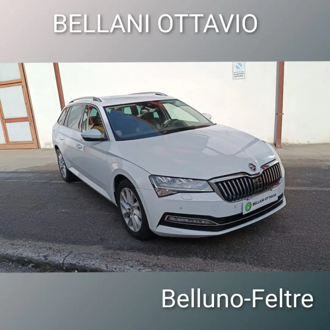 Skoda Superb 2.0 TDI EVO 150 CV SCR DSG Wagon Style Weiß - 1
