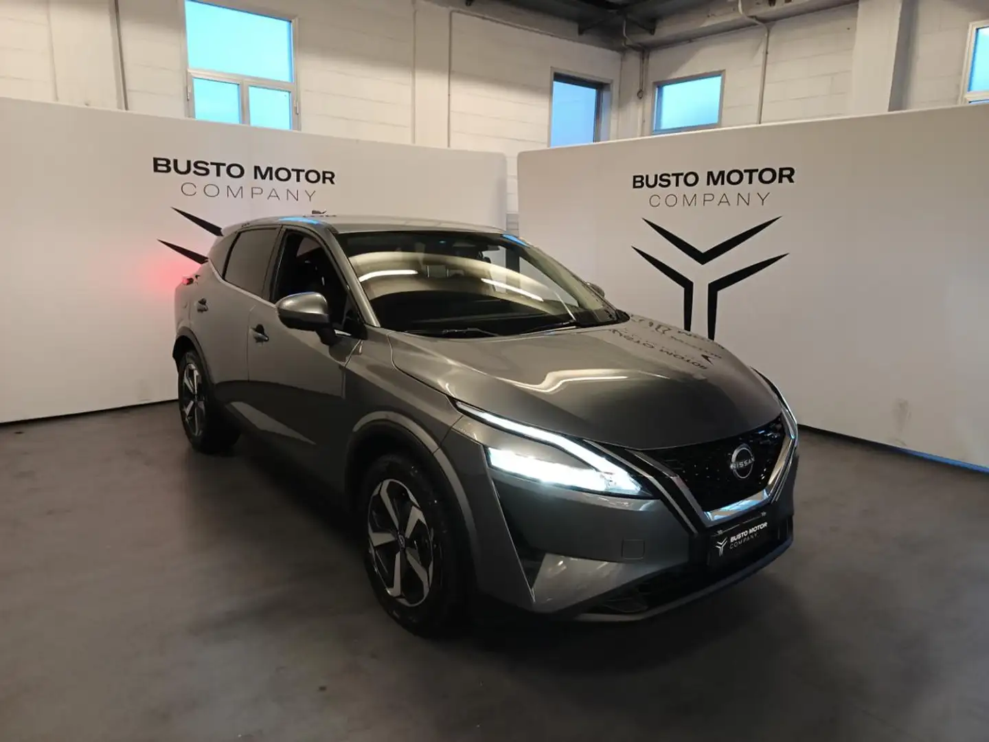 Nissan Qashqai MHEV 158 CV Xtronic N-Connecta Grau - 1