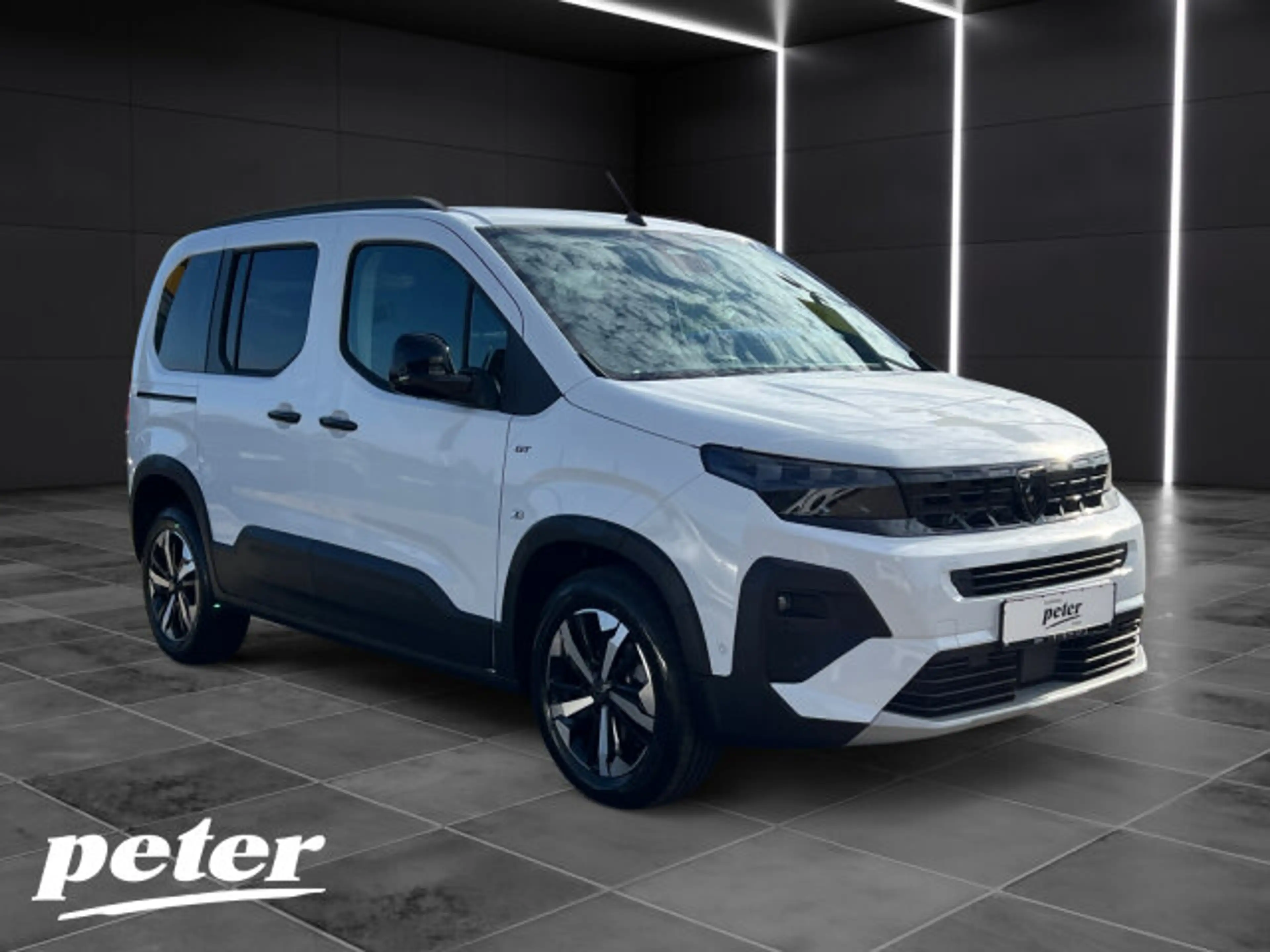 Peugeot Rifter Rifter GT 130 L1 +180°Kamera+Keyless+Navi+ — photo 5