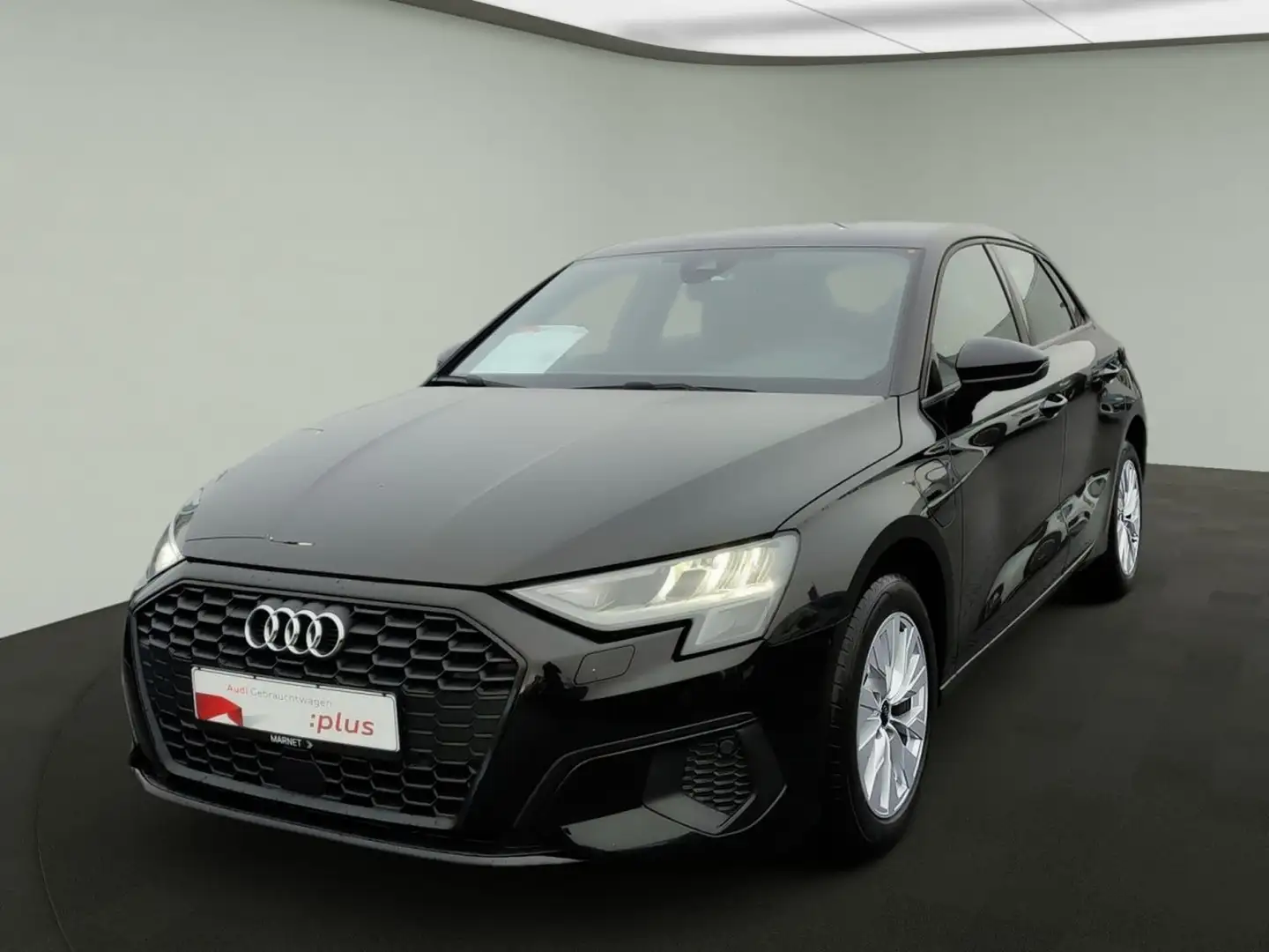 Audi A3 40 TFSI e*Navi*PDC*Virtual Cockpit* Schwarz - 2