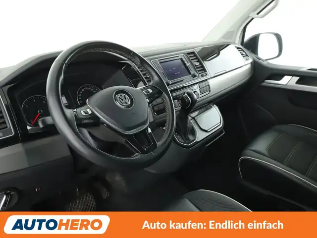 Volkswagen Multivan view 11