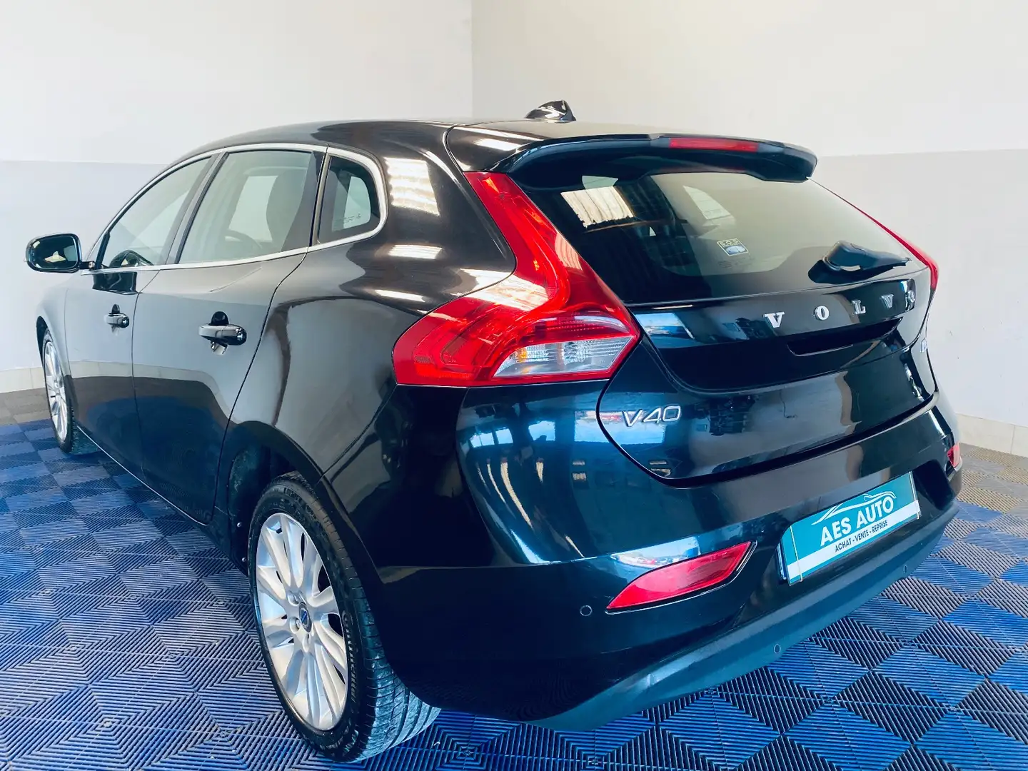 Volvo V40 Summum Noir - 2