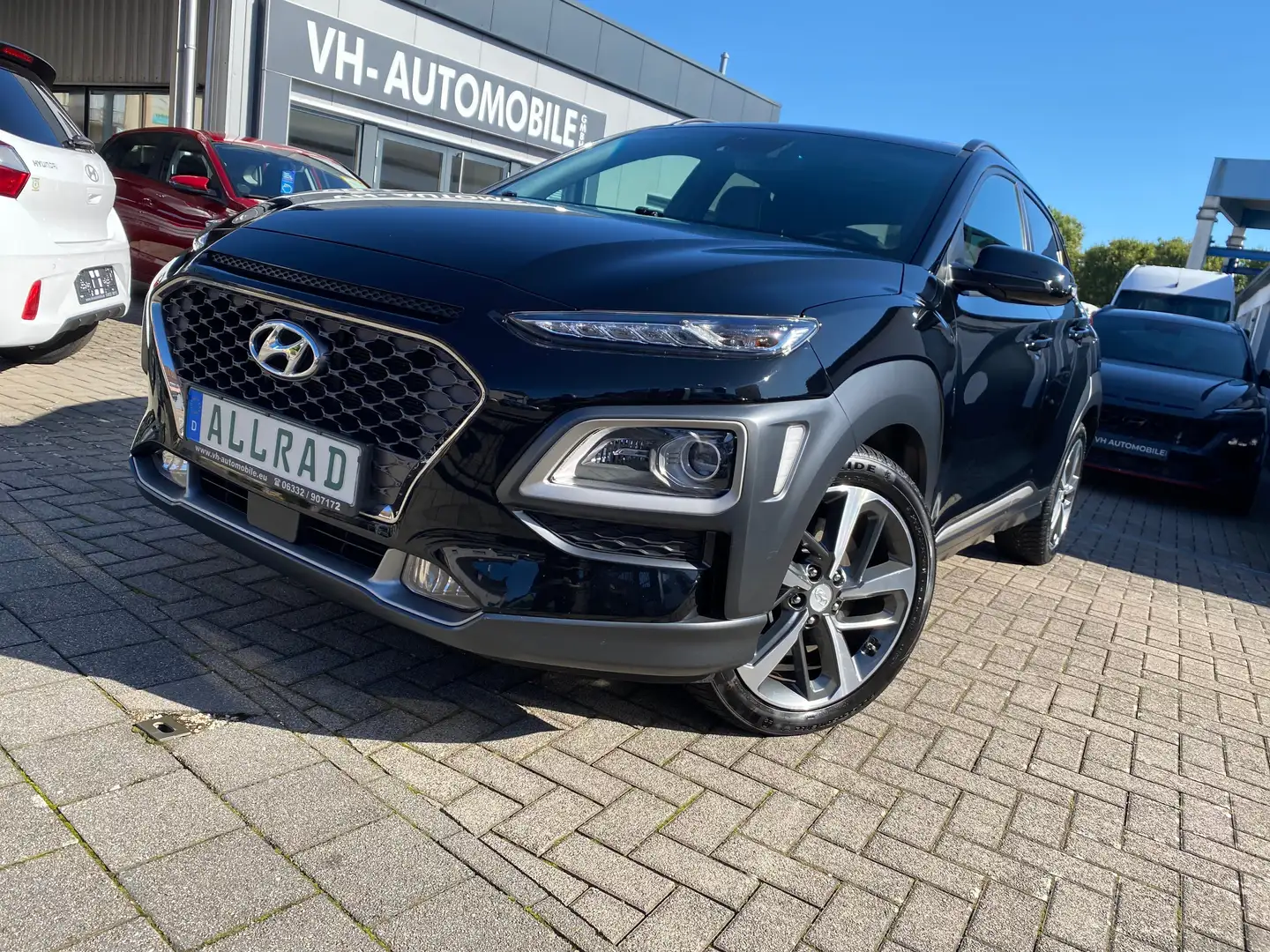 Hyundai KONA 4WD&DCT+18"ALU+NAVI/R.KAMERA+Schiebedach+Teilleder Noir - 1