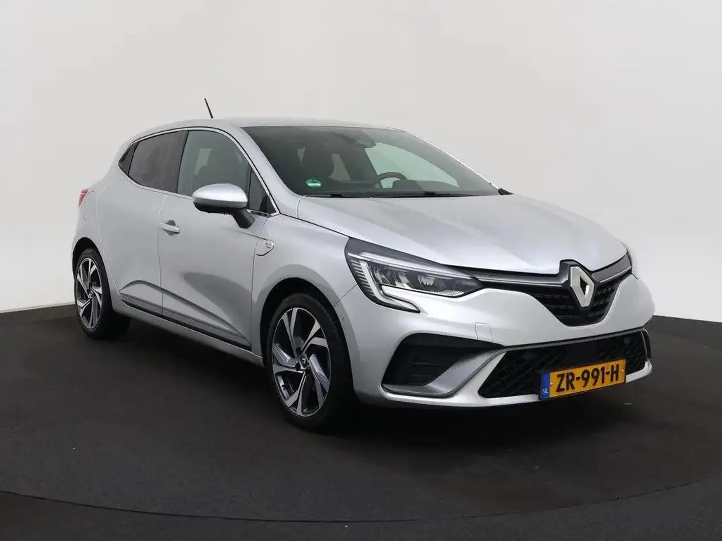 Renault Clio 1.3 TCe R.S. Line - Automaat - Navi groot Media - Gris - 2