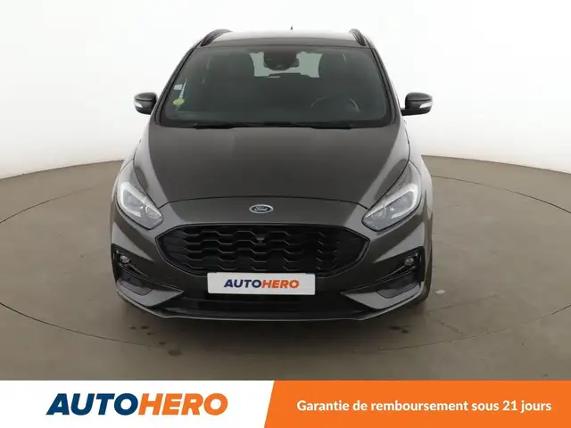 Ford S-Max view 9
