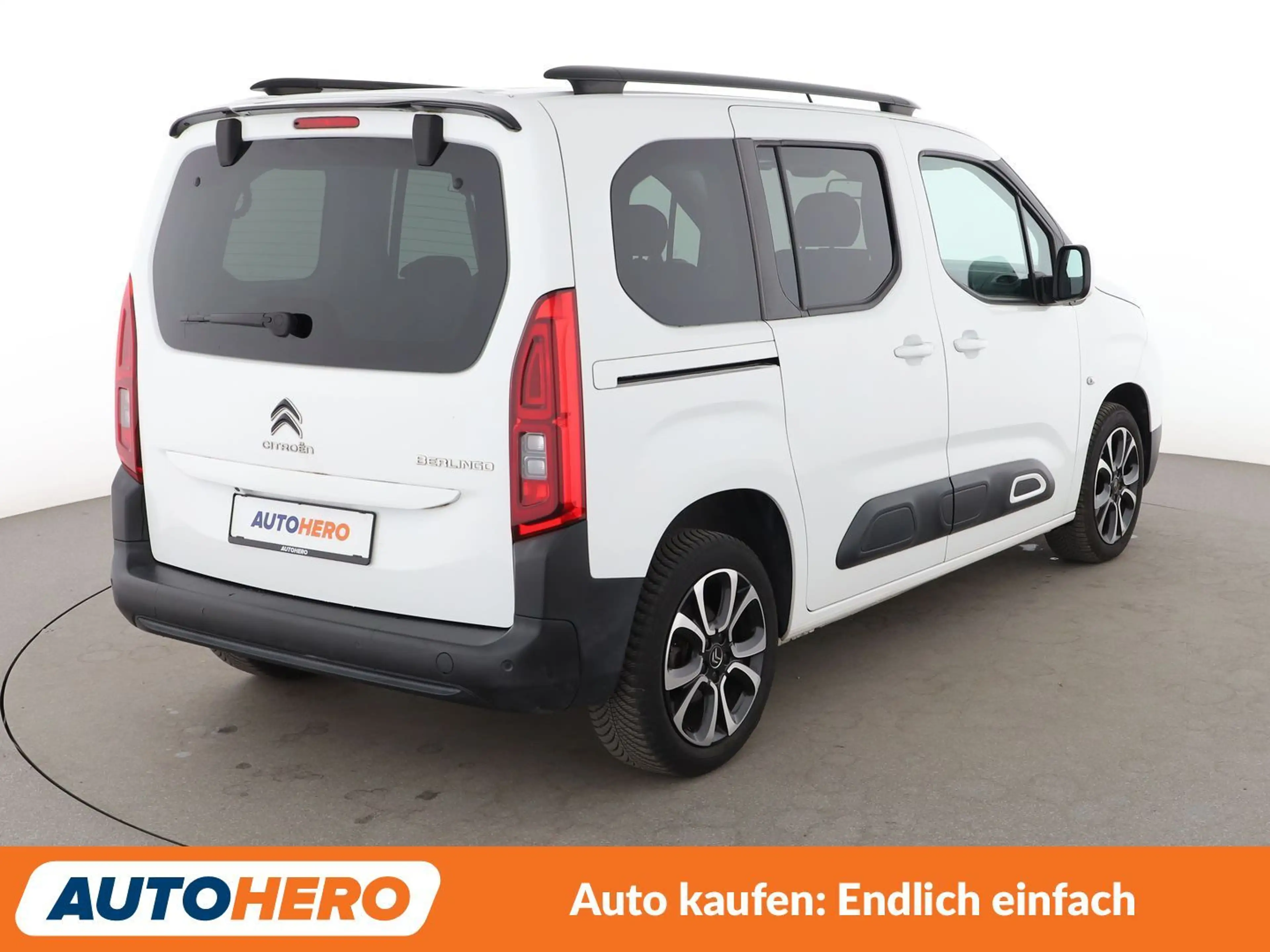 Citroen Berlingo 1.2 PureTech Shine M Aut*HUD*TEMPO*CAM*PDC* — photo 6