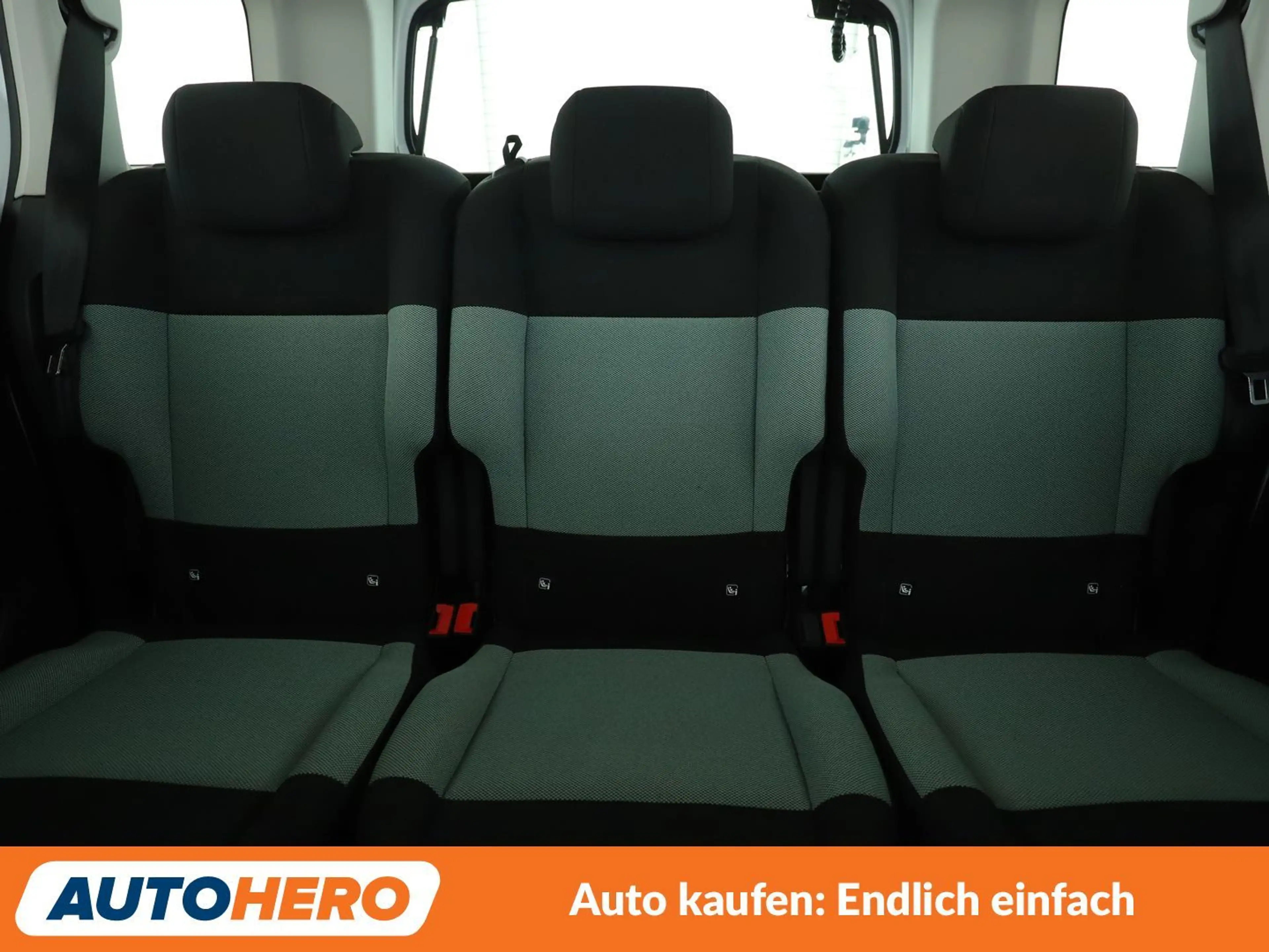 Citroen Berlingo 1.2 PureTech Shine M Aut*HUD*TEMPO*CAM*PDC* — photo 15