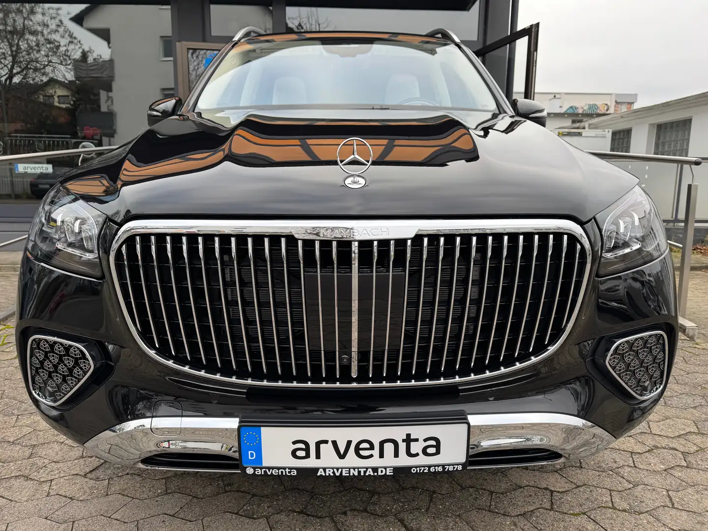 Mercedes-Benz GLS 600 MAYBACH|WHITE INT|PD25|E-BODY|4D-BURMESTER Negro - 2
