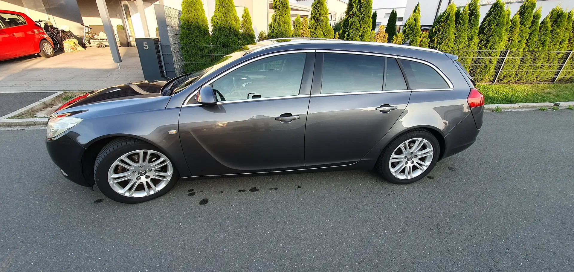 Opel Insignia Insignia Sports Tourer Diesel 2.0 CDTI Sports Tour Szary - 1