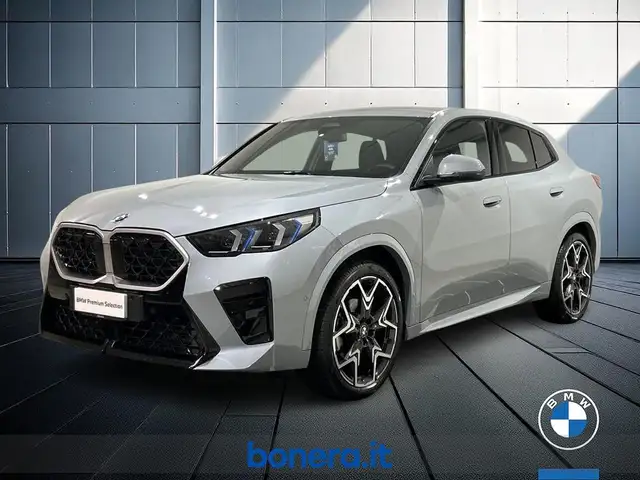 BMW X2 main image