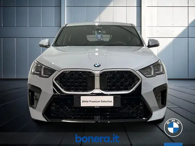 BMW X2 view 3