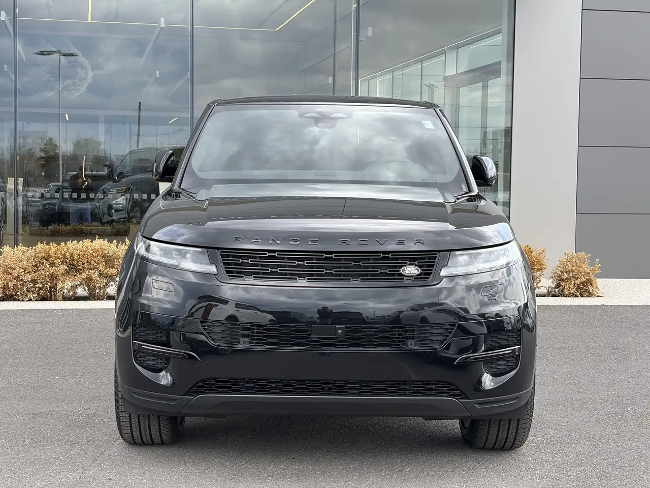 Land Rover Range Rover Sport снимка Land Rover Range Rover Sport