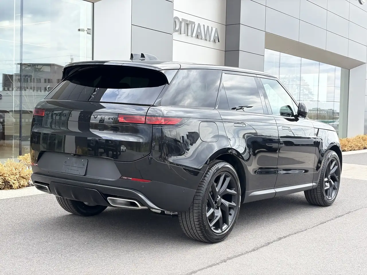 Land Rover Range Rover Sport снимка Land Rover Range Rover Sport