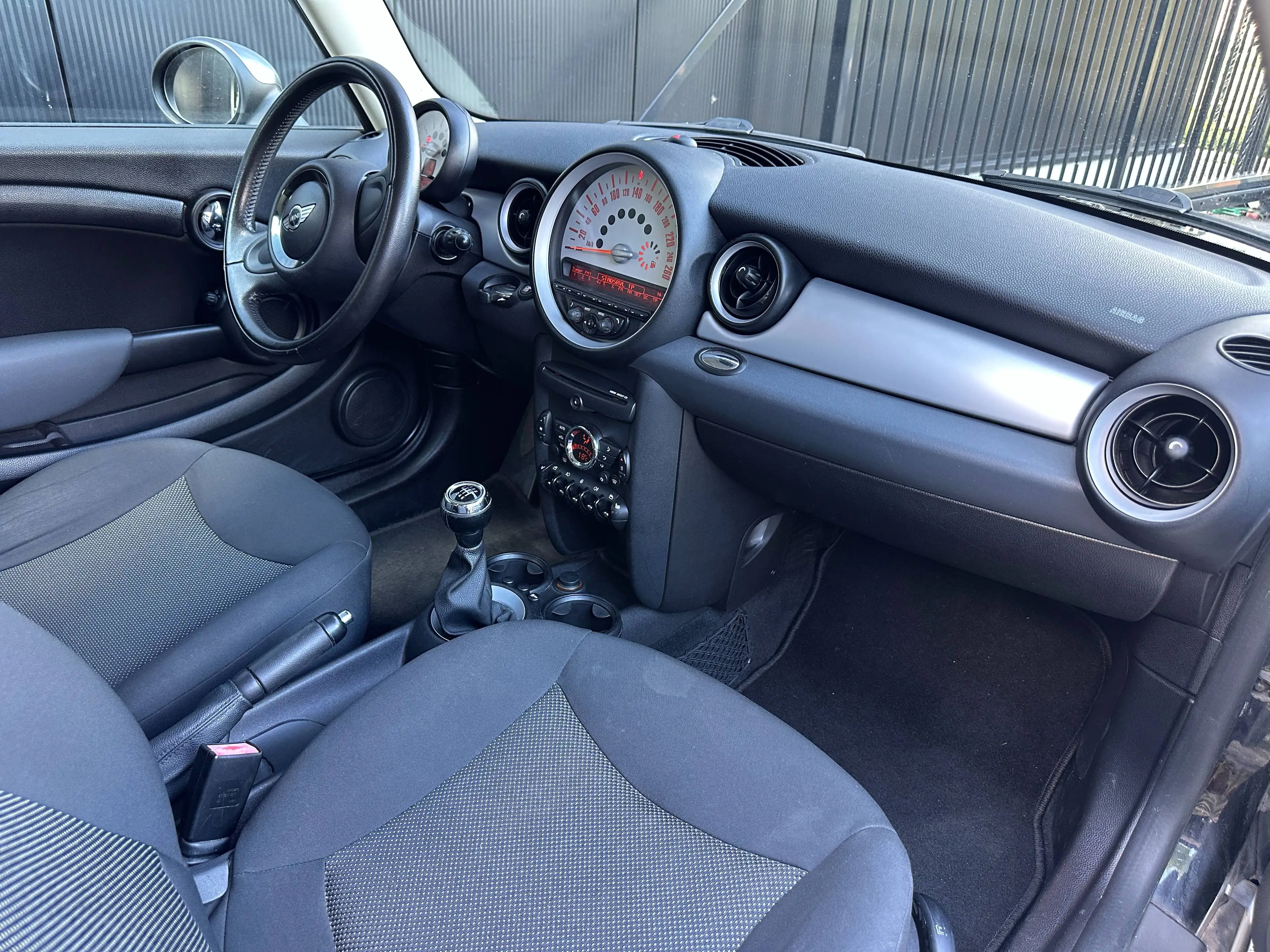 MINI One Mini 1.6i One ,Airco , 16"Alu , PDC, Verw st, Garantie, — photo 11