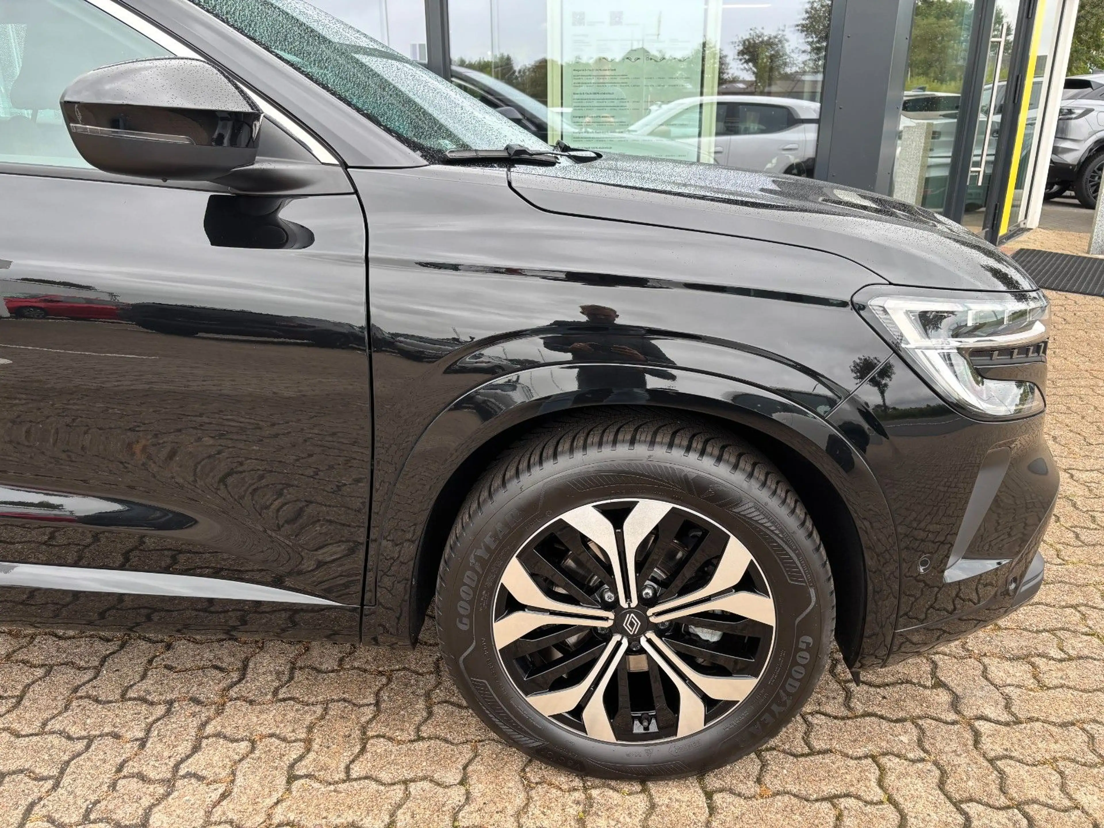 Renault Austral Mild Hybrid 160 Evolution Automatik — photo 4