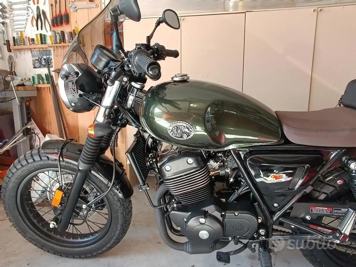 Archive Motorcycle Scrambler 250 YG250 Vert - 1