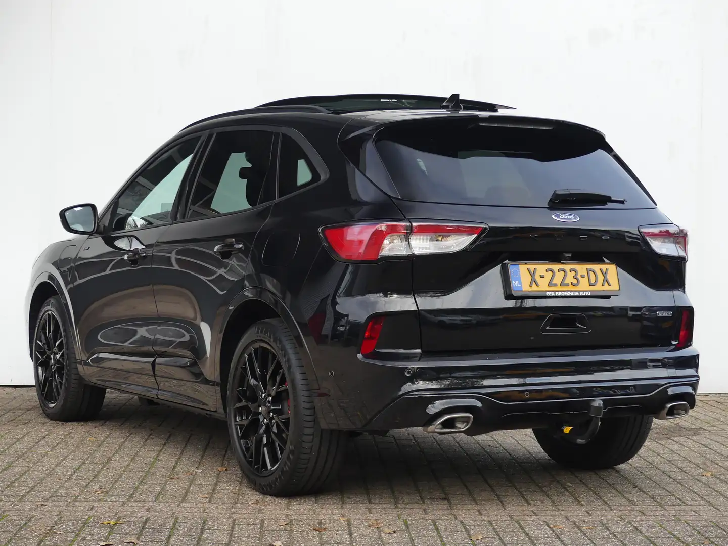 Ford Kuga 2.5 PHEV ST-Line X | AGR-stoelen | Achteruitrijcam Negro - 2