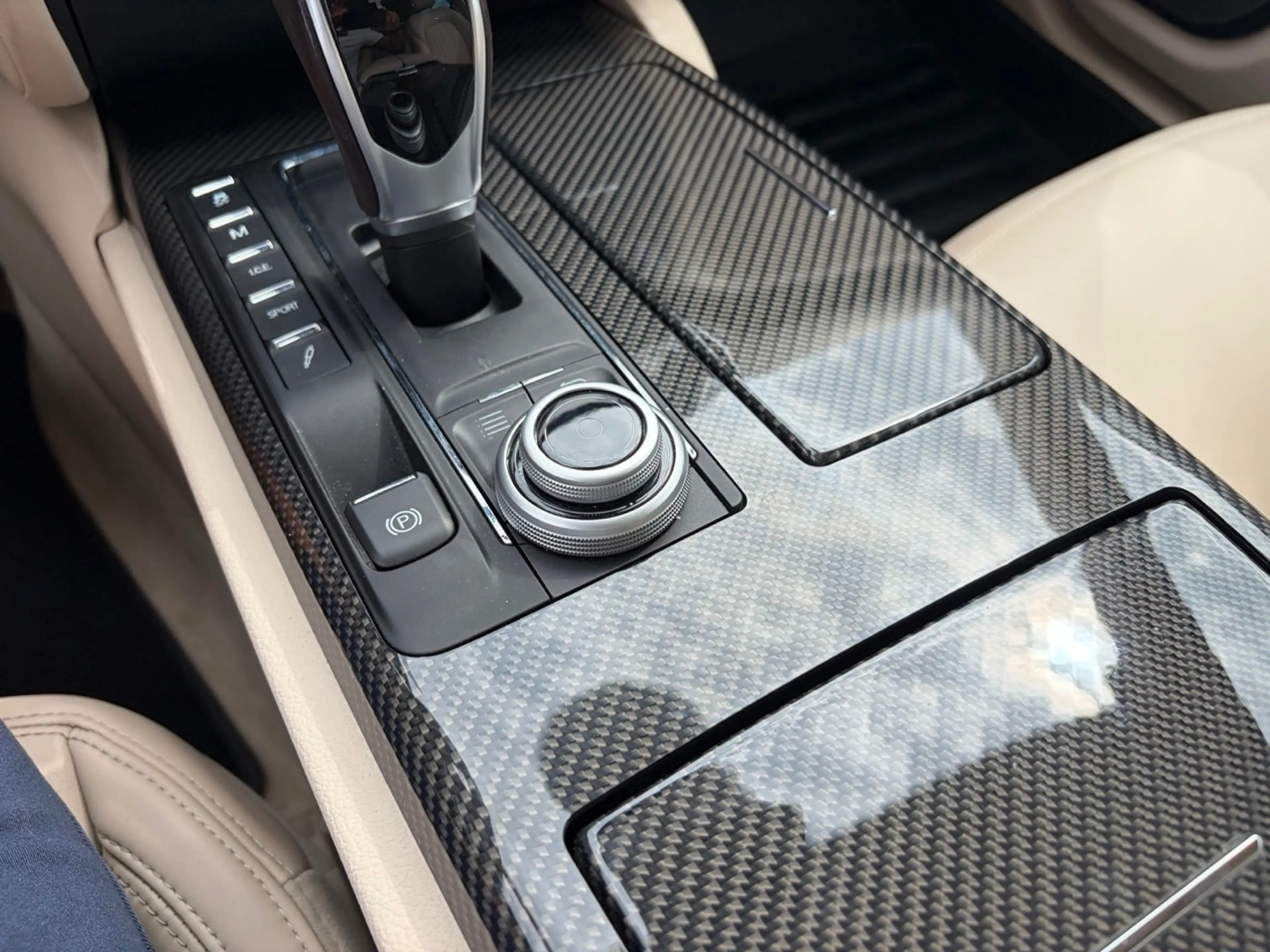 Maserati Ghibli S Q4 ACC Sportauspuff Werkgarantie B&W Sitzklima — photo 9