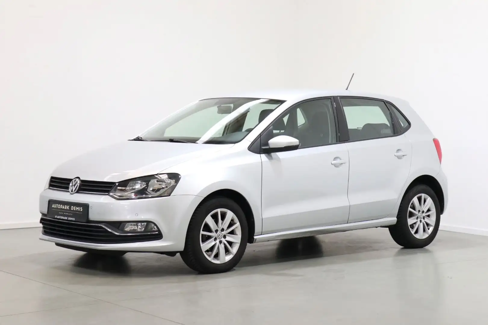 Volkswagen Polo V Comfortline BMT/Start-Stopp-PDC-5TUERER Silber - 2