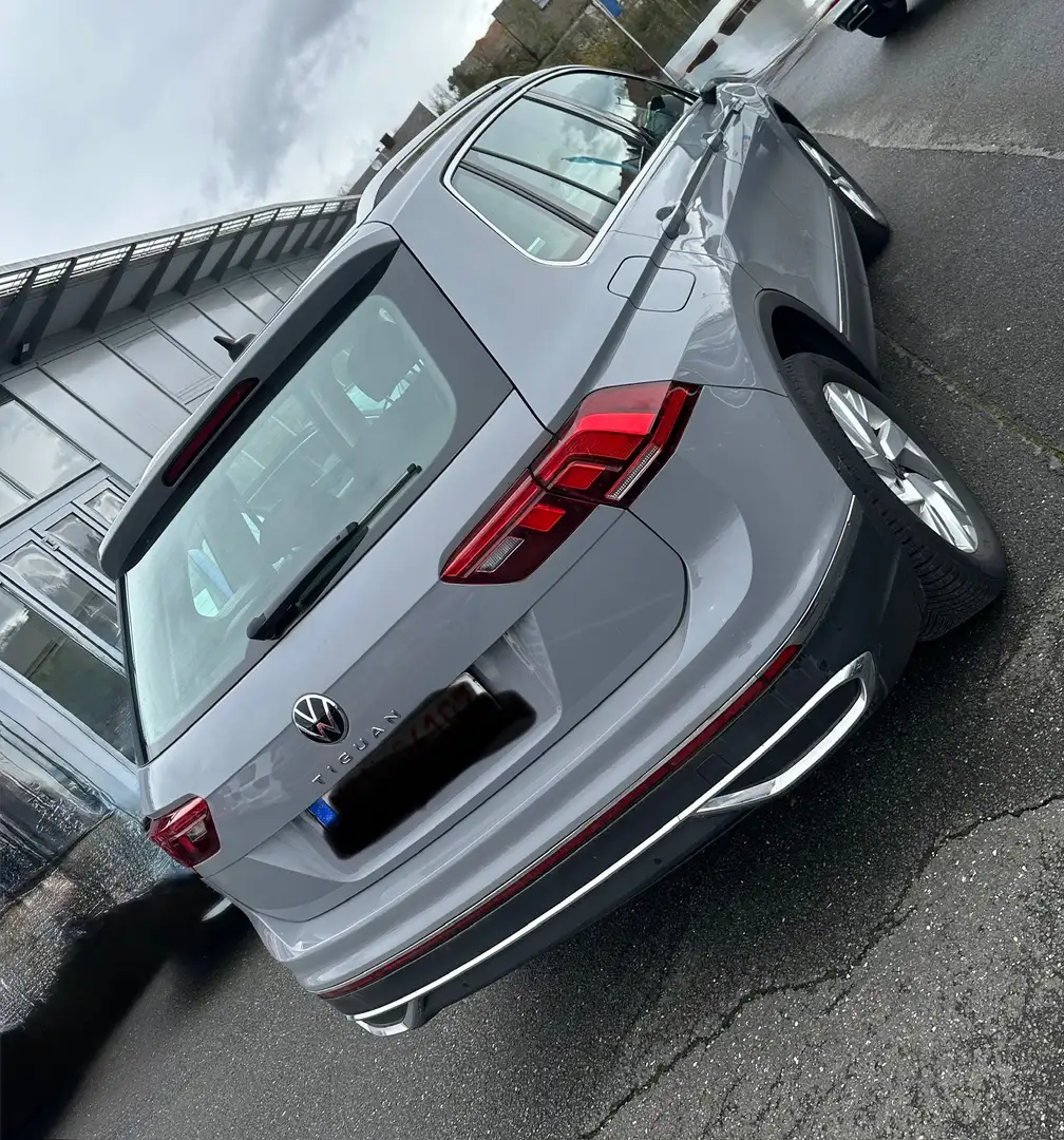 Volkswagen Tiguan Tiguan 1.5 TSI OPF DSG Elegance Grau - 2