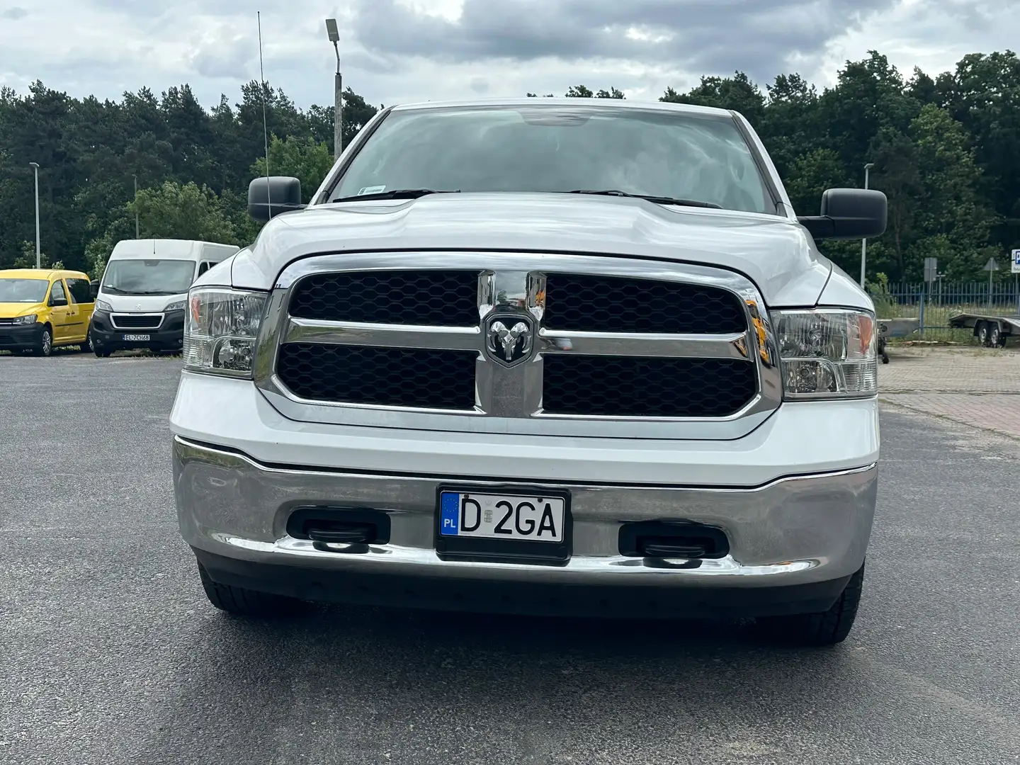 Dodge RAM Dodge RAM 1500 Classic 5.7 HEMI V8 4x4 Long Bed | Euro 6 | LKW N1 | 6-Sitzer | Unfallfrei Weiß - 2