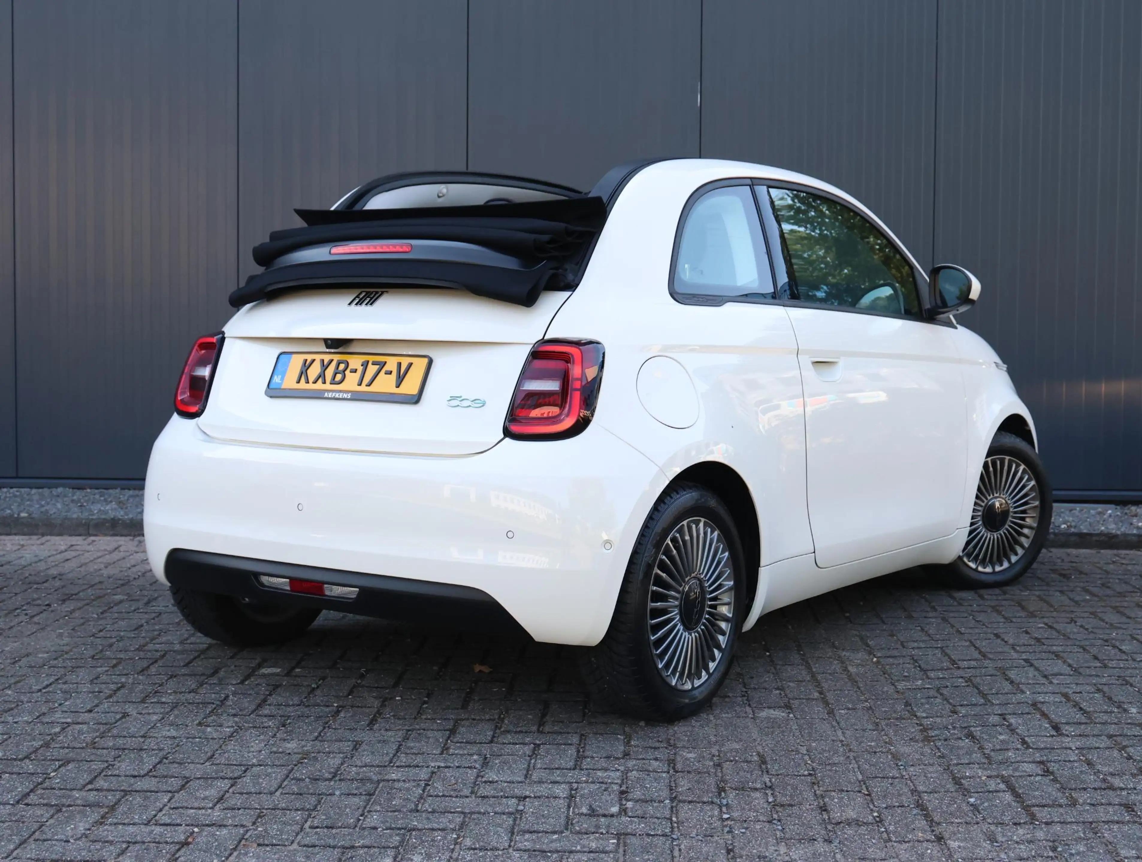 Fiat 500C Icon 42 kWh Cabrio | ACCU 95% | Achteruitrijcamera — photo 7