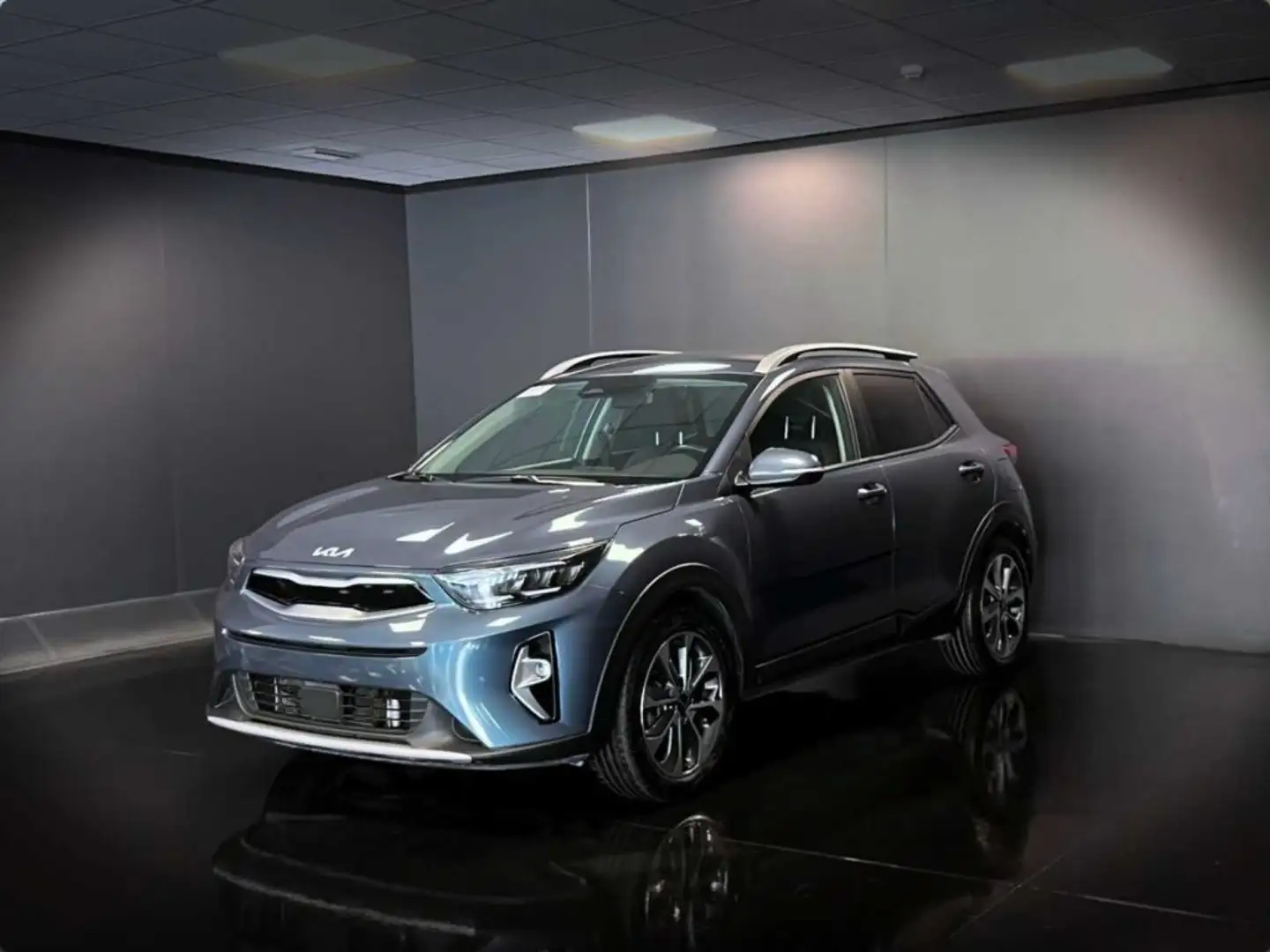 Kia Stonic 1.0 T-GDi 100 CV MHEV iMT Style Blu/Azzurro - 2
